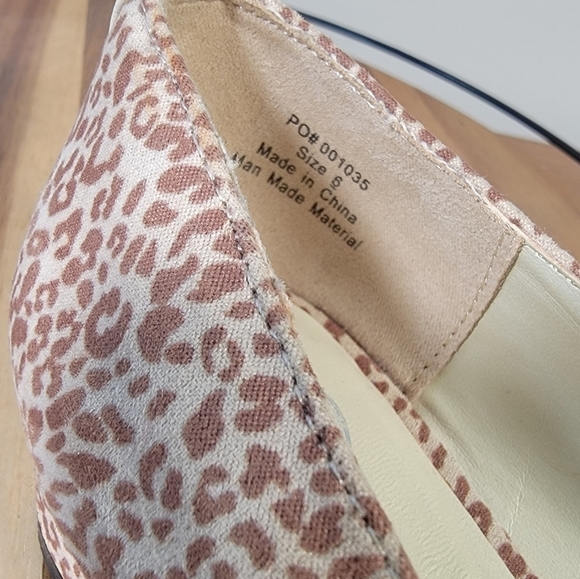 Journey Mini Leopard Print Pointed Toe Heeled Loafers Size 6 - Picture 16 of 17
